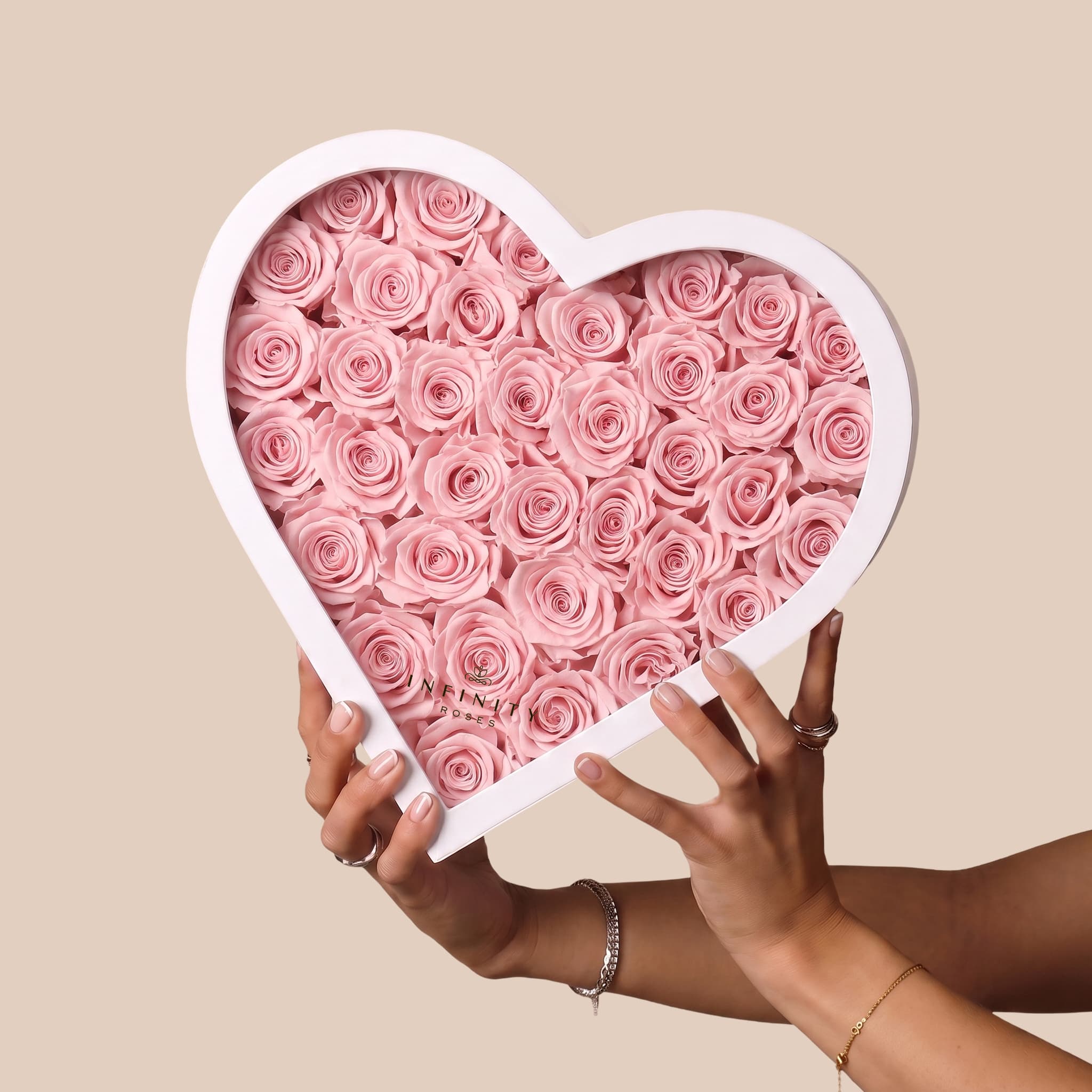 Grand Heart Box - Pink Rose - White Box