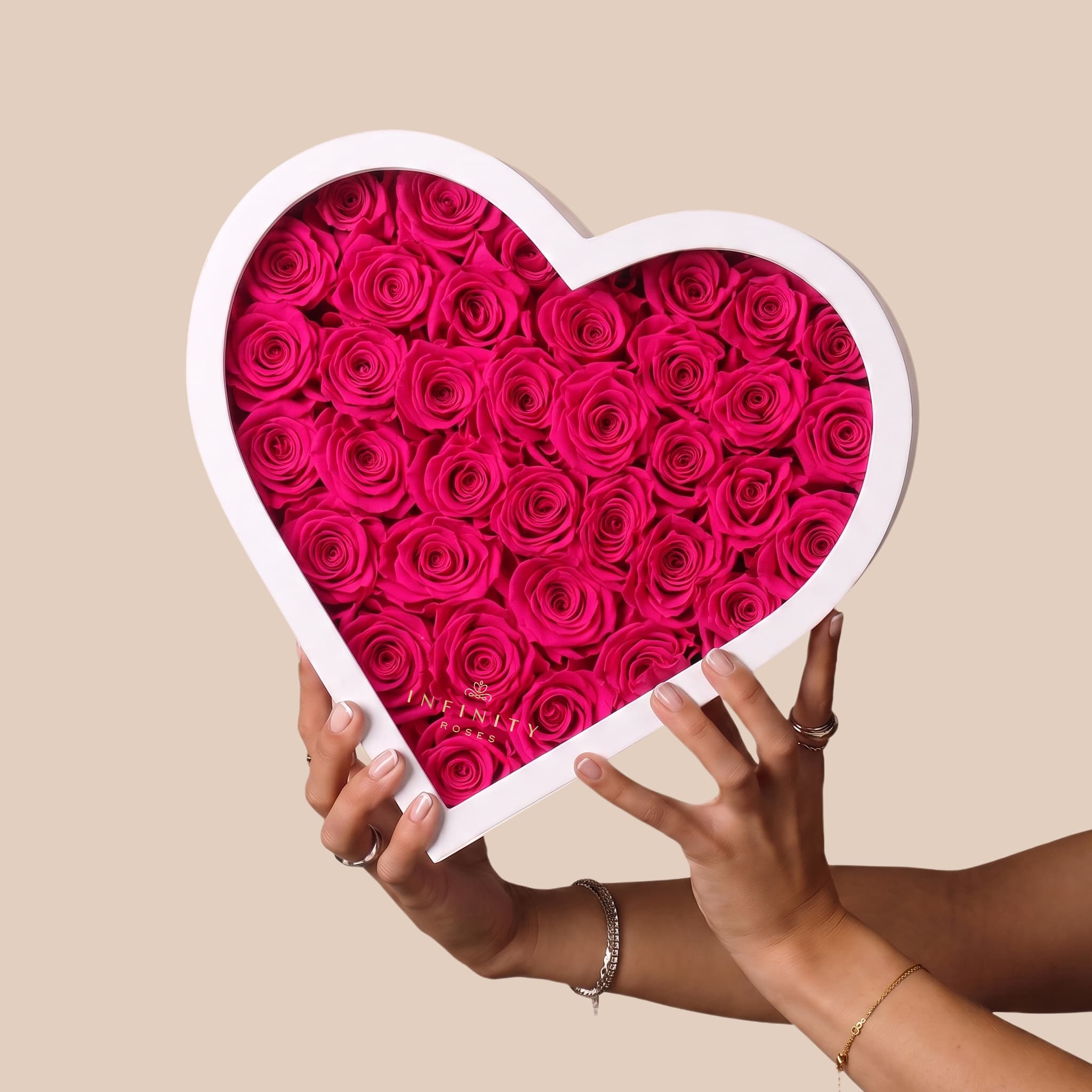 Grand Heart Box - Fuchsia Rose - White Box