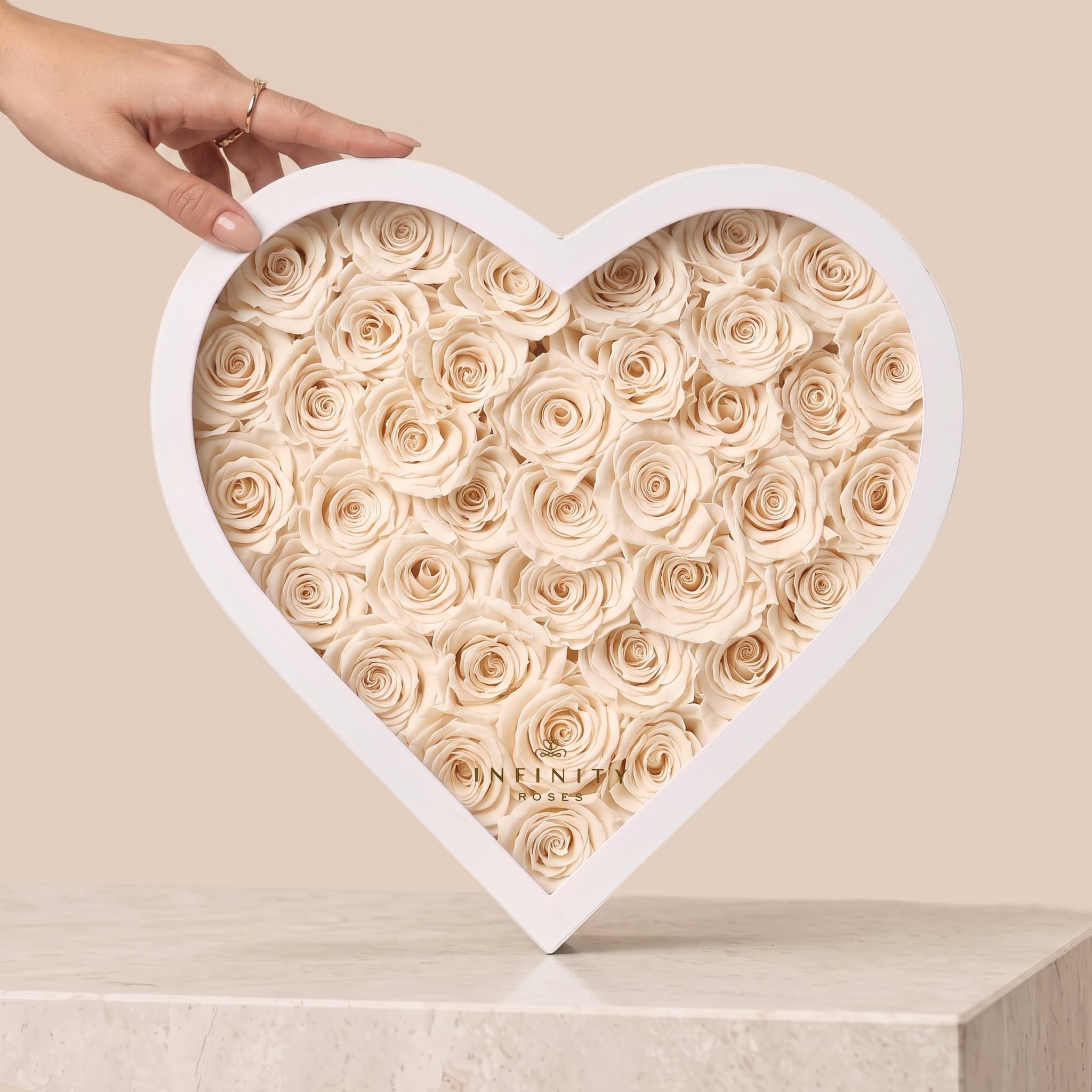 Grand Heart Box - Ivory Rose - White Box